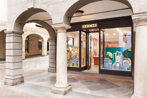 hermes lugano switzerland|Hermès unveils the metamorphosis of its store in Lugano, .